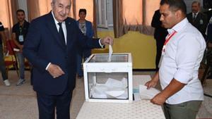 Tebboune aspira a la reelecció en les presidencials