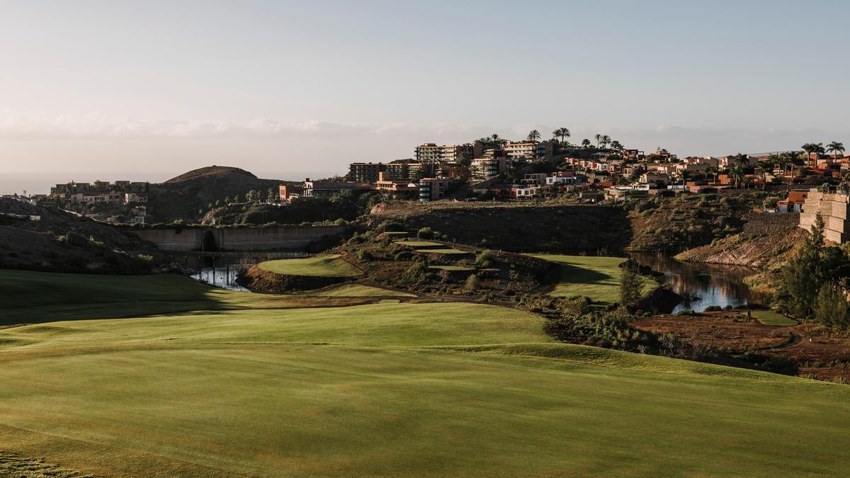 Vista del campo de golf del Salobre Hotel Resort, ubicado en San Bartolomé de Tirajana.
