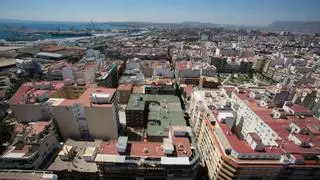 Una de cada tres personas que pidieron al Ayuntamiento de Alicante un alquiler social en 2016 siguen a la espera de una vivienda