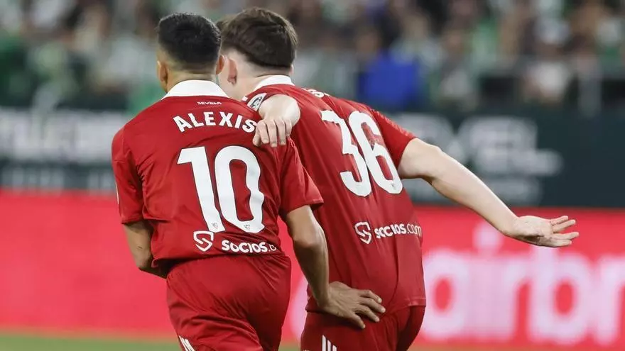 El Sevilla entra en juego: Alexis acorta distancias