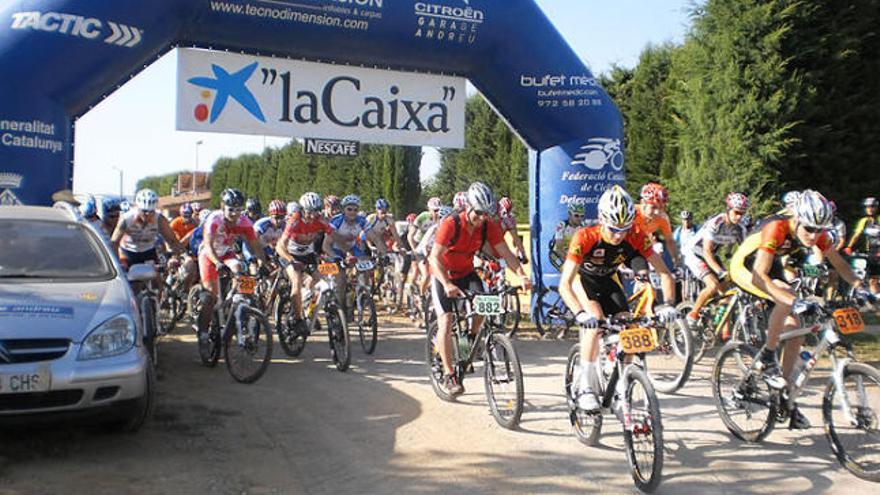250 &quot;bikers&quot; participen a la XIV  Montcal Bike a Maià de Montcal