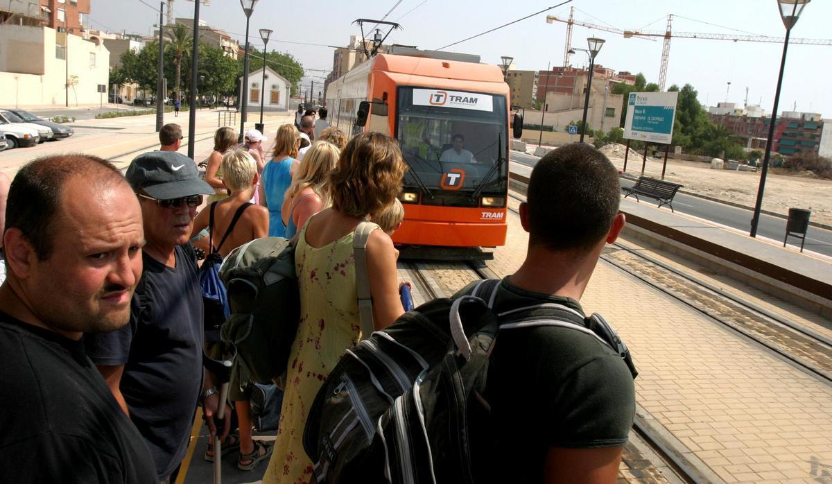 Primer día de TRAM en agosto de 2003.