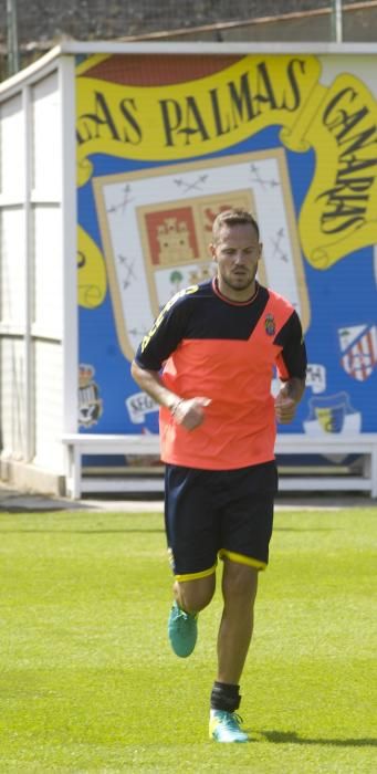 ENTRENAMIENTO DE LA UD LAS PALMAS Y ENTREVISTGA ...