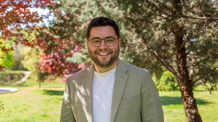 Nicolau Calabuig, elegido candidato a la alcaldía de Ontinyent por unanimidad en la asamblea local de Compromís