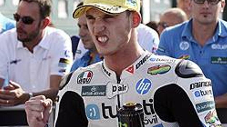 Pol Espargaró se lleva la carrera de Moto2