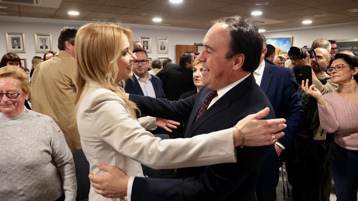 Nati Algado hace historia y se convierte en la primera alcaldesa de Finestrat