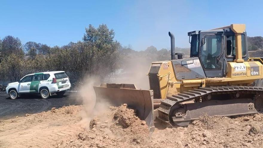 Trabajos en Rábanos de Aliste tras el incendio