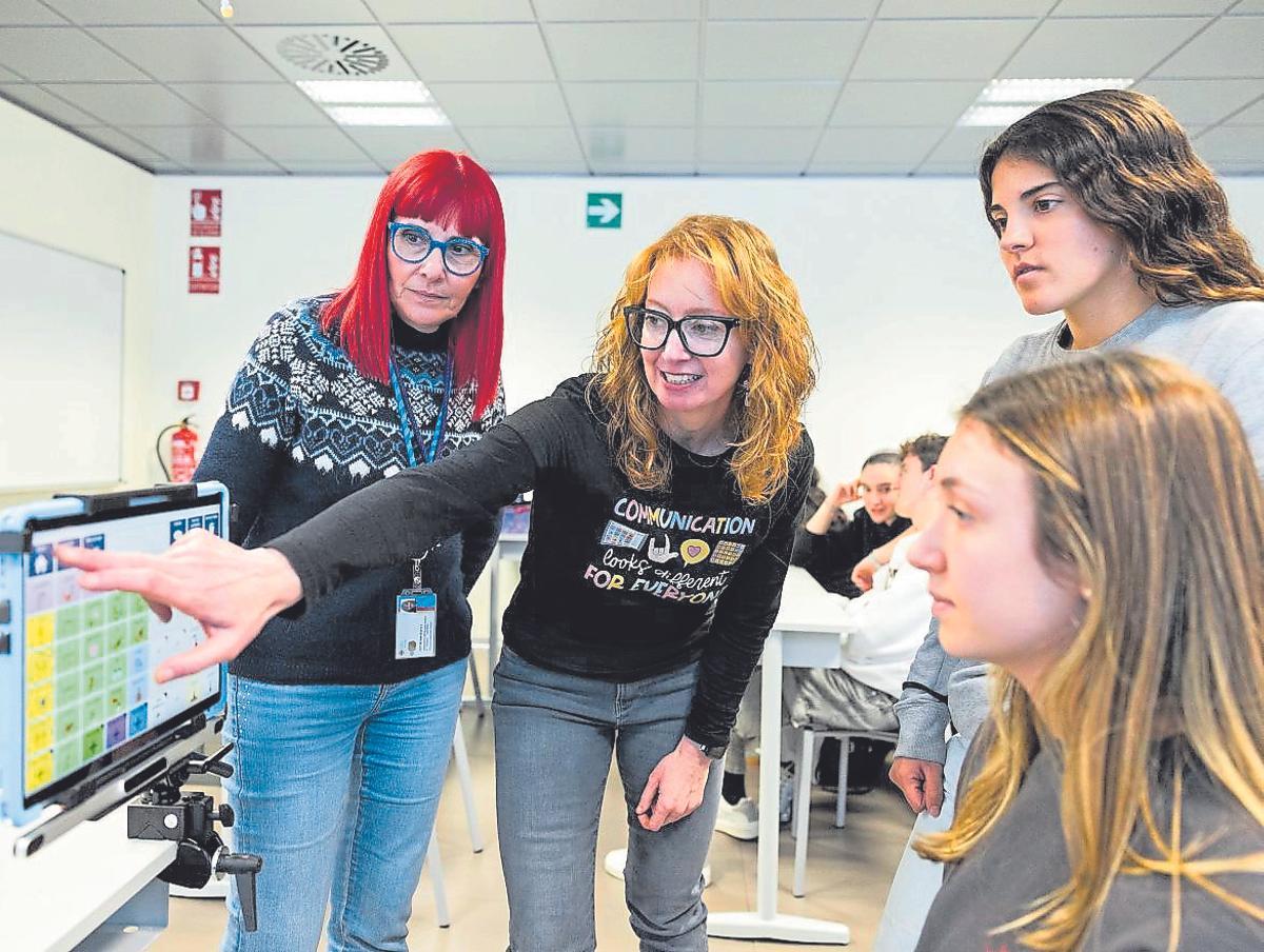 Los estudiantes reforzaron su formación con diferentes talleres, como el de Sistemas Aumentativos y Alternativos de Comunicación y tecnología de ‘eye-tracking’.