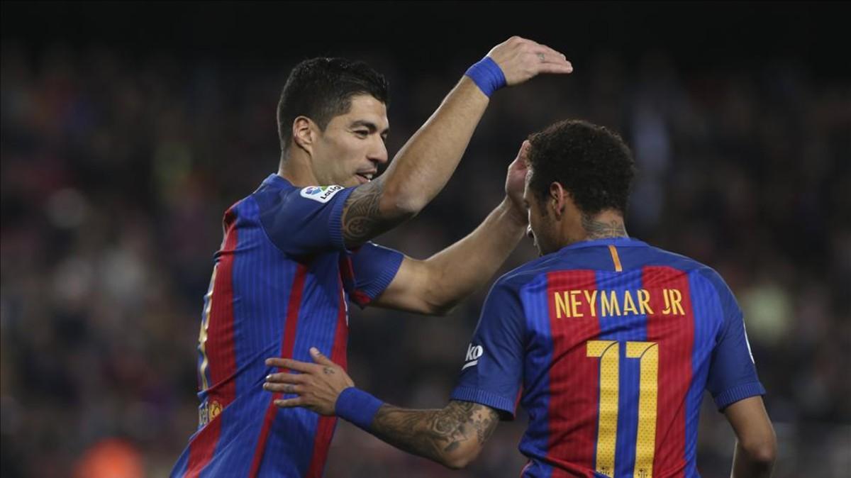 Neymar suspira por volver a celebrar goles con Luis Suárez