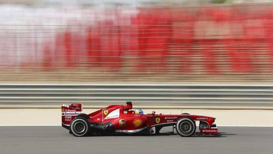 Ferrari domina los primeros ensayos en Baréin