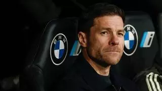Primera patata caliente para Xabi Alonso