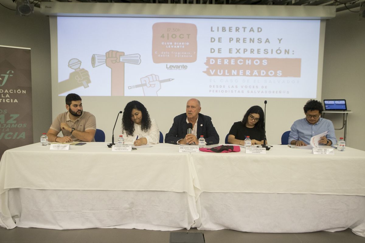 Así ha sido el debate sobre la libertad de prensa en El Salvador