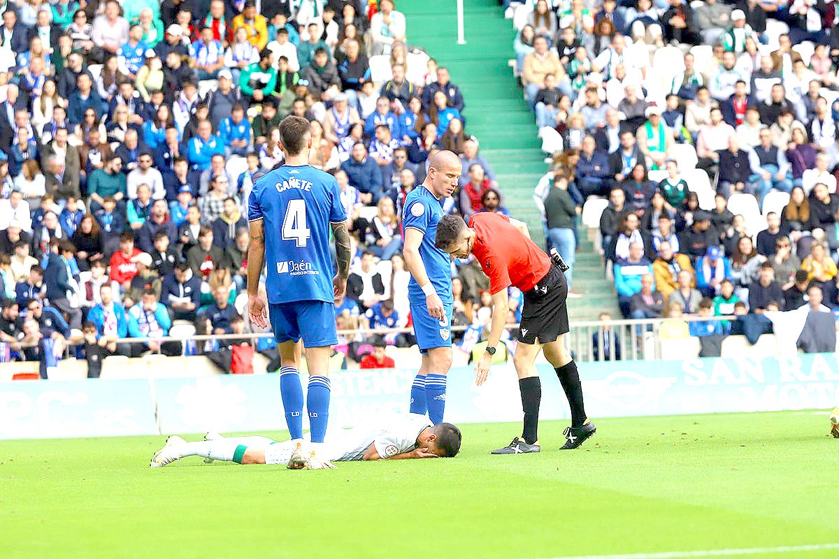 Las imágenes del Córdoba CF - Linares Deportivo