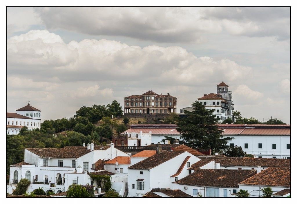 Vistas del pueblo de Jabugo.