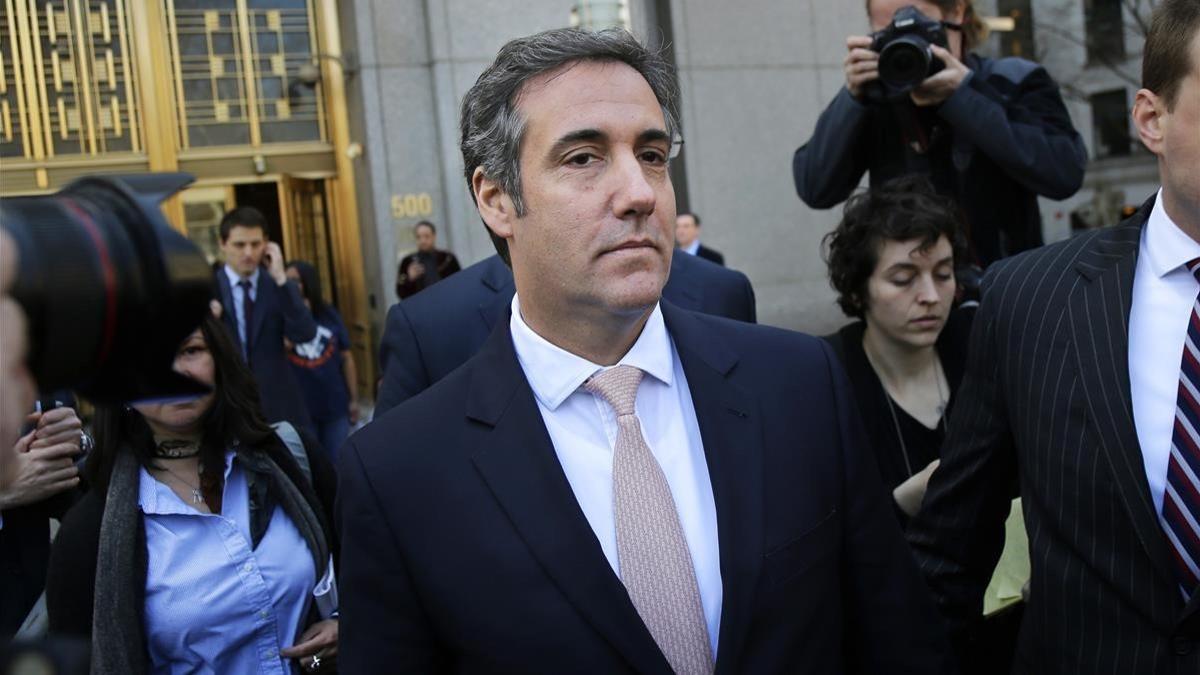 El abogado de Donald Trump, Michael Cohen, a la salida del tribunal federal en Nueva York el 26 de abril del 2018.