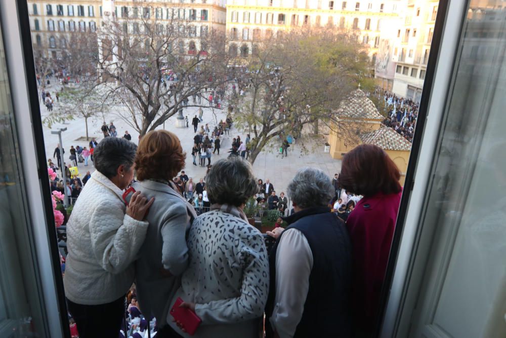 Repasamos, a través del objetivo de Gregorio Torres, José Luis Arciniega, Álex Zea y Segovia Estudio, las imágenes más curiosas y diferentes que deja la Semana de Pasión en Málaga