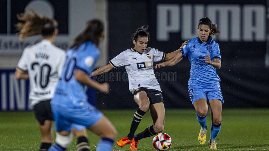 Mayra Ramírez desnivela el derbi (0-1)