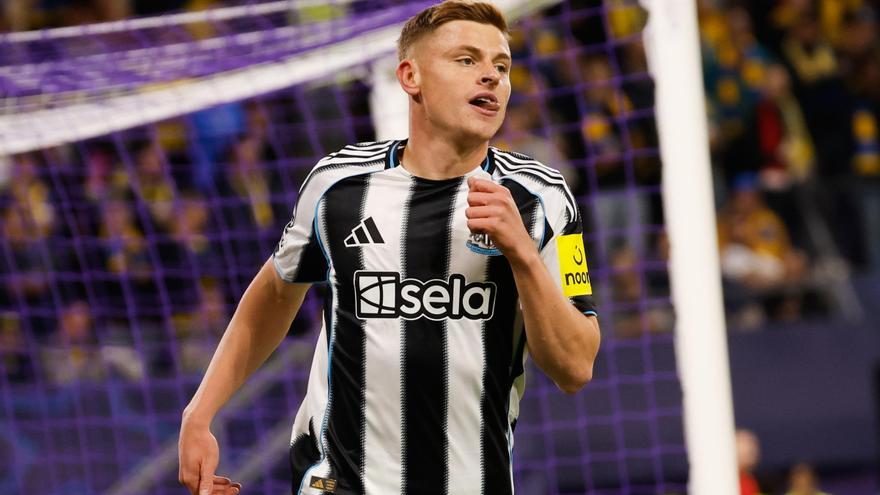 Union St-Gilloise – Newcastle | El gol de Barnes