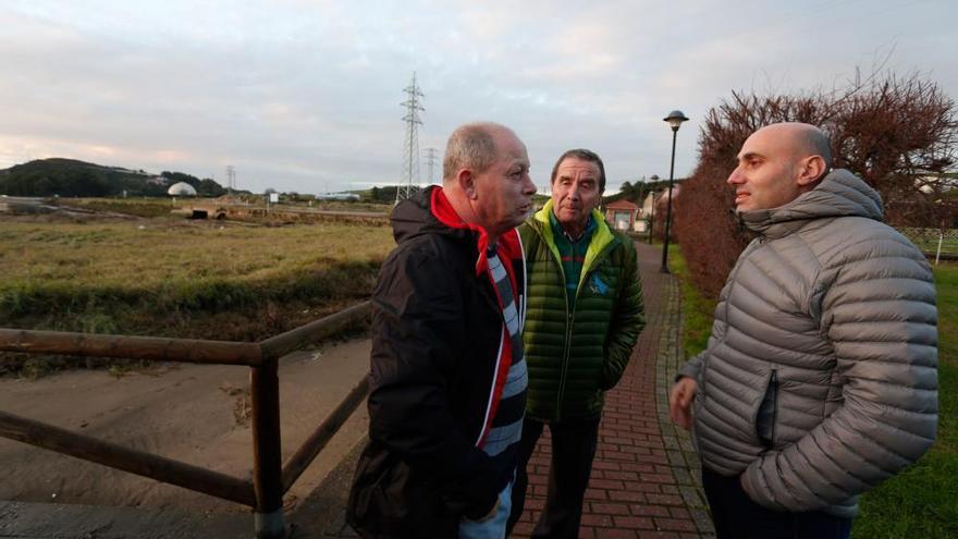 Visita del viceconsejero de Medio Ambiente en Zeluán.