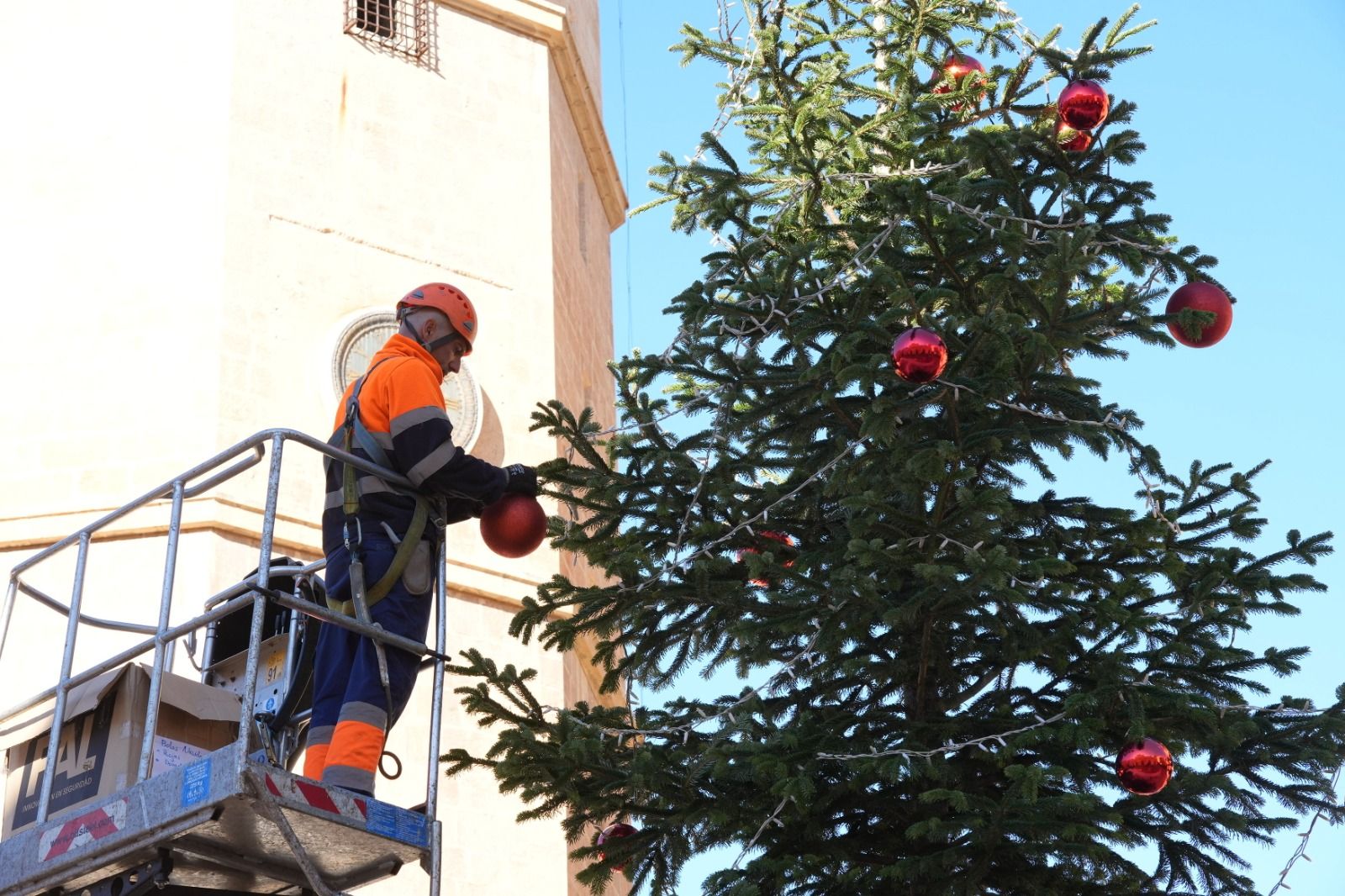 Castelló se engalana para la Navidad