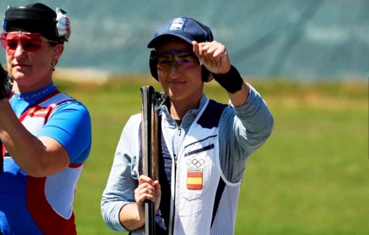Fátima Gálvez celebra la conquista de una medalla.