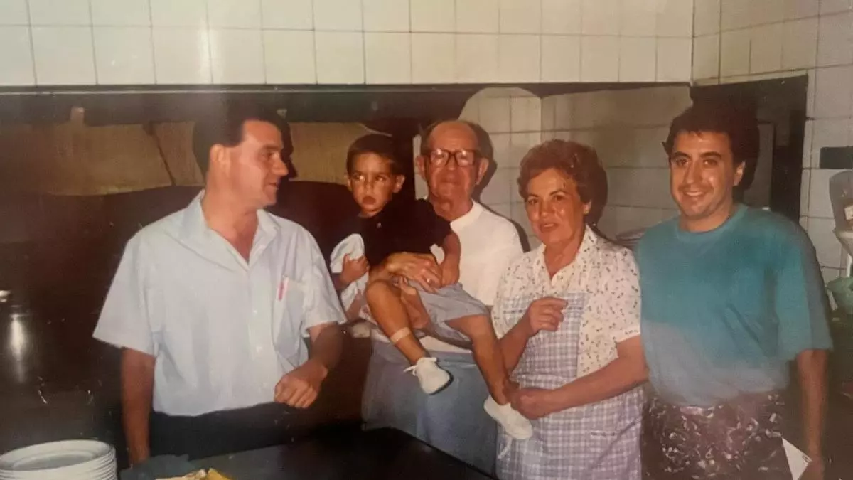 Otro negocio histórico y centenario cierra sus puertas en Ibiza