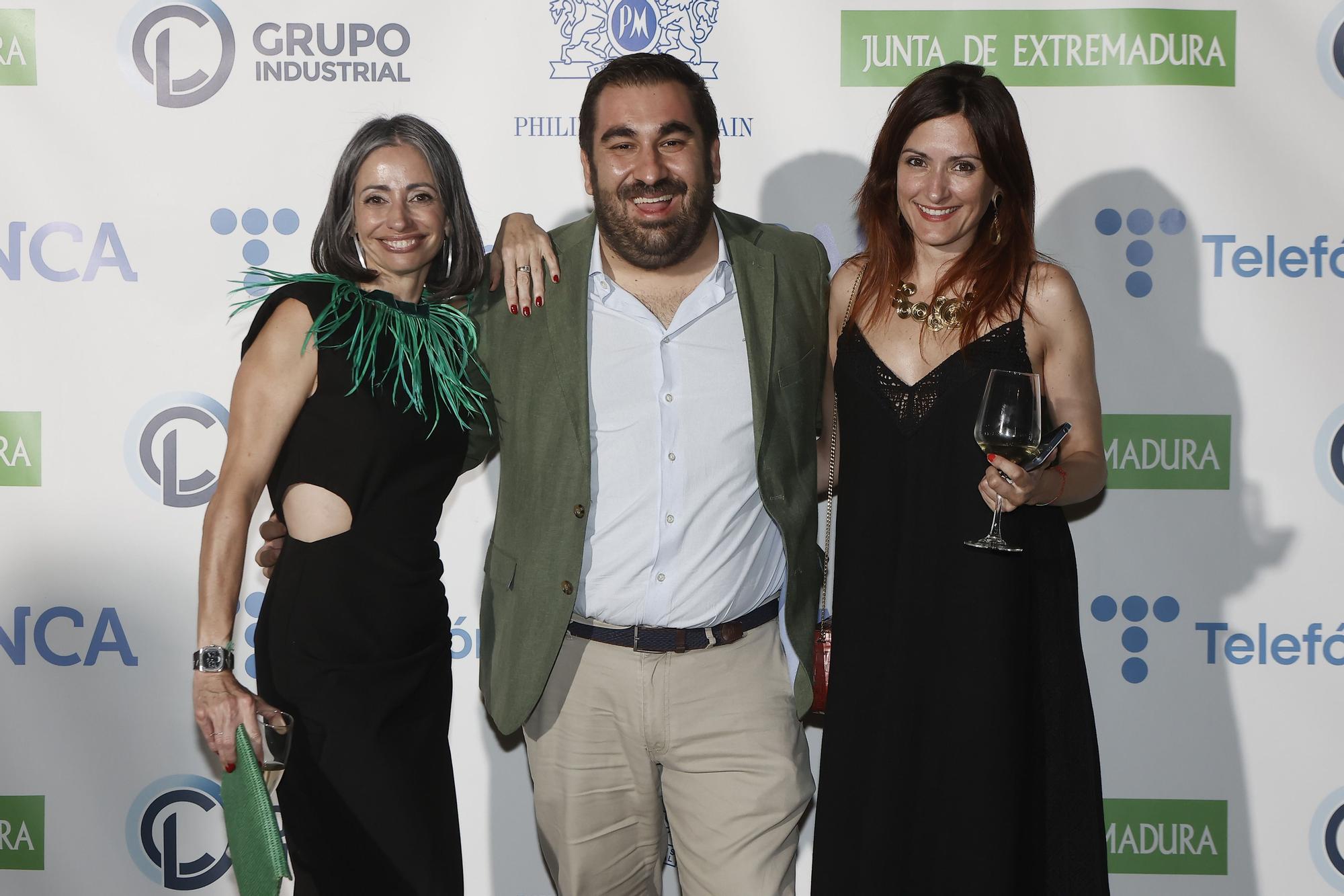 FOTOGALERÍA | Los invitados de los Premios Empresario del Año posan para El Periódico Extremadura