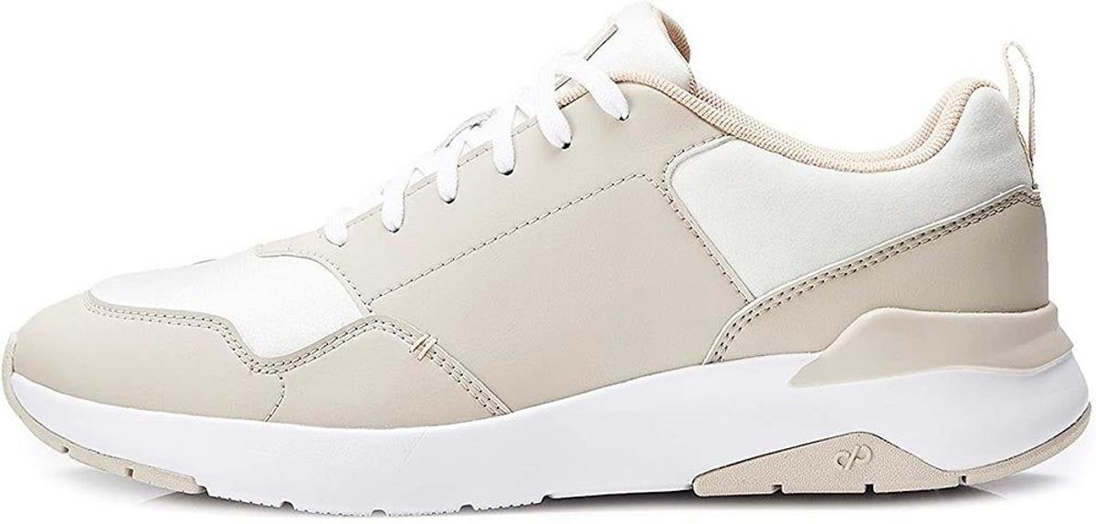 Zapatilla care of by Puma a la venta en Amazon. (Precio: 54 euros)