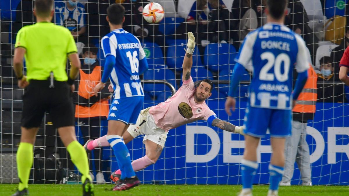 El Deportivo cae con dignidad en Riazor ante el Osasuna