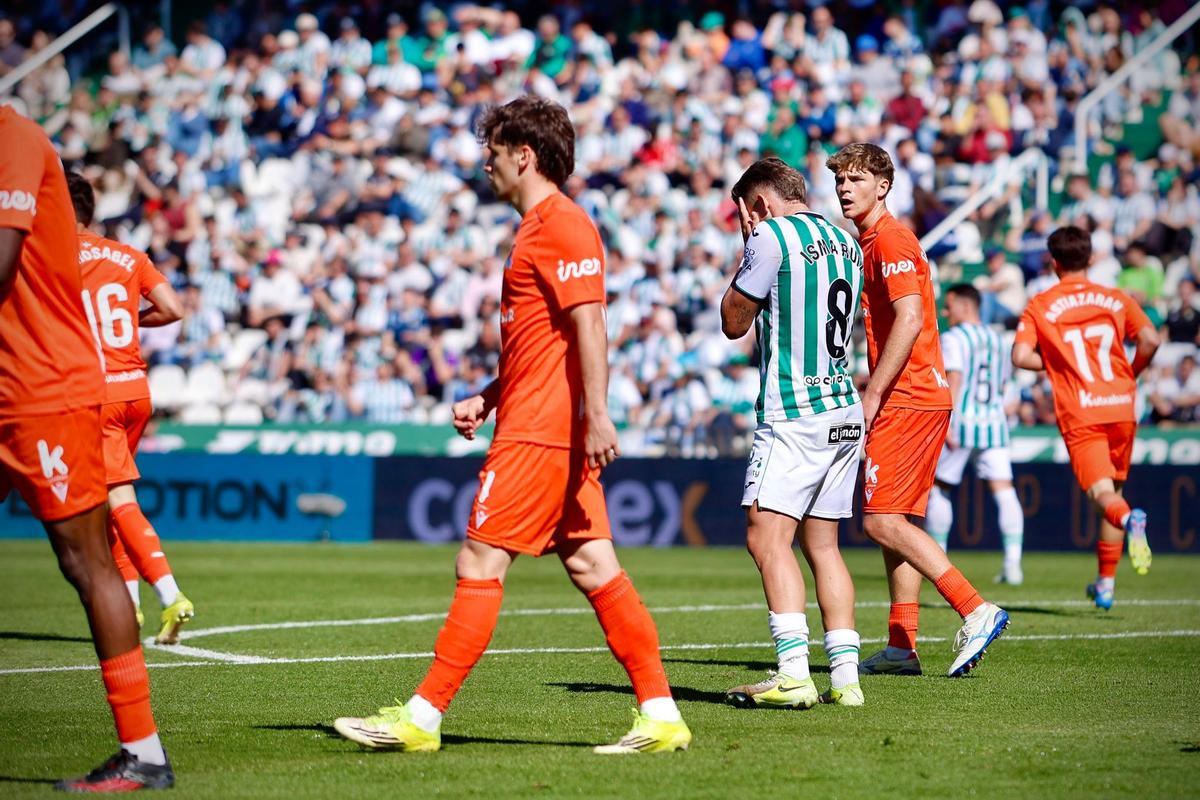 Córdoba CF-Real Sociedad B | Las imágenes del partido de LaLiga Hypermotion