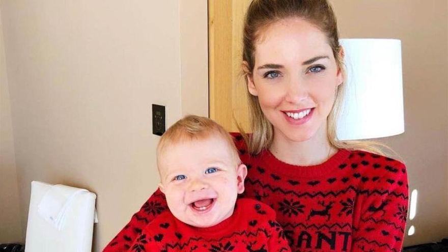 Chiara Ferragni se ve envuelta en una polémica por sacar a su hijo en Instagram