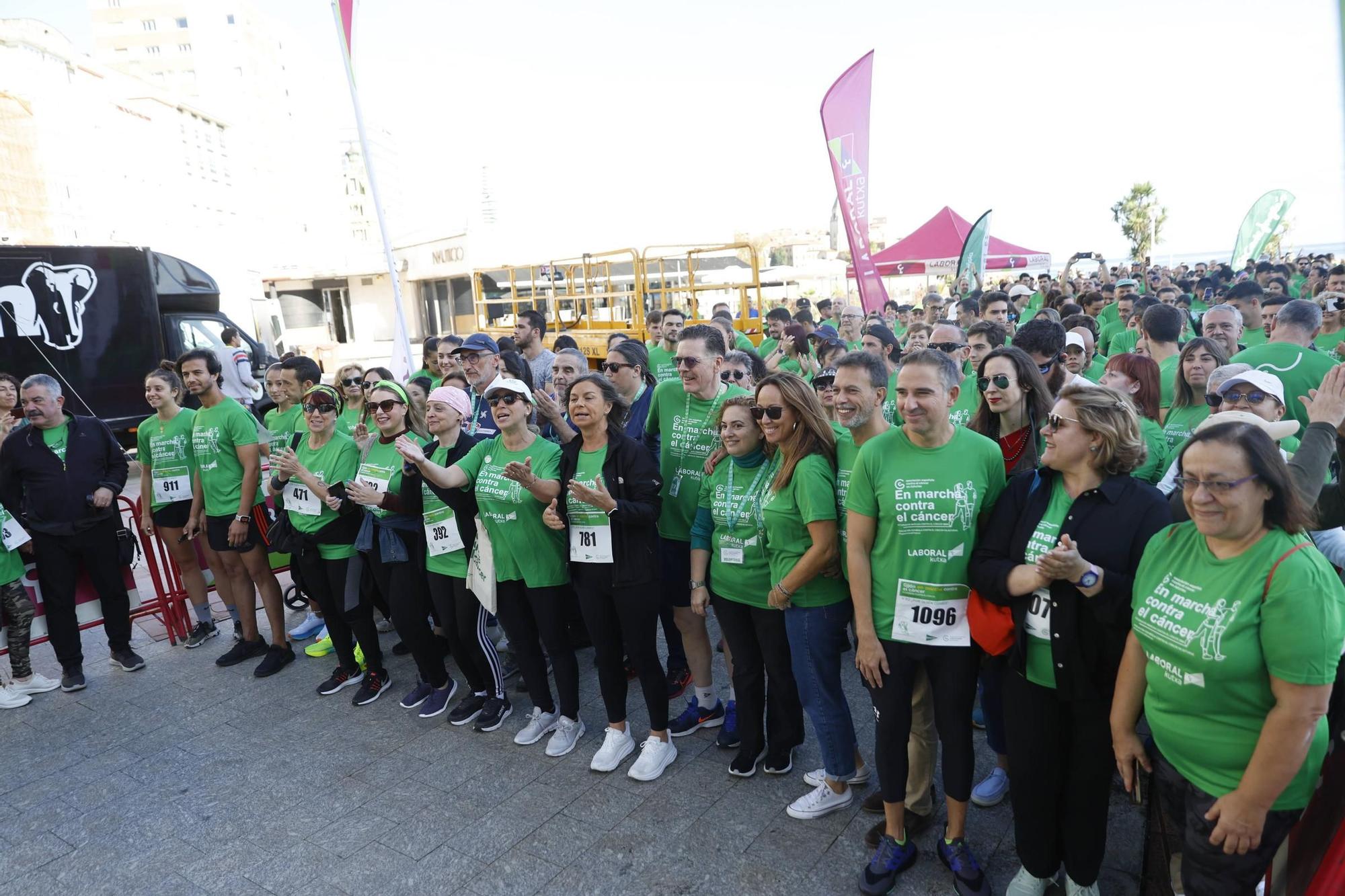 Así fue la carrera contra el cáncer en Gijón (en imágenes)