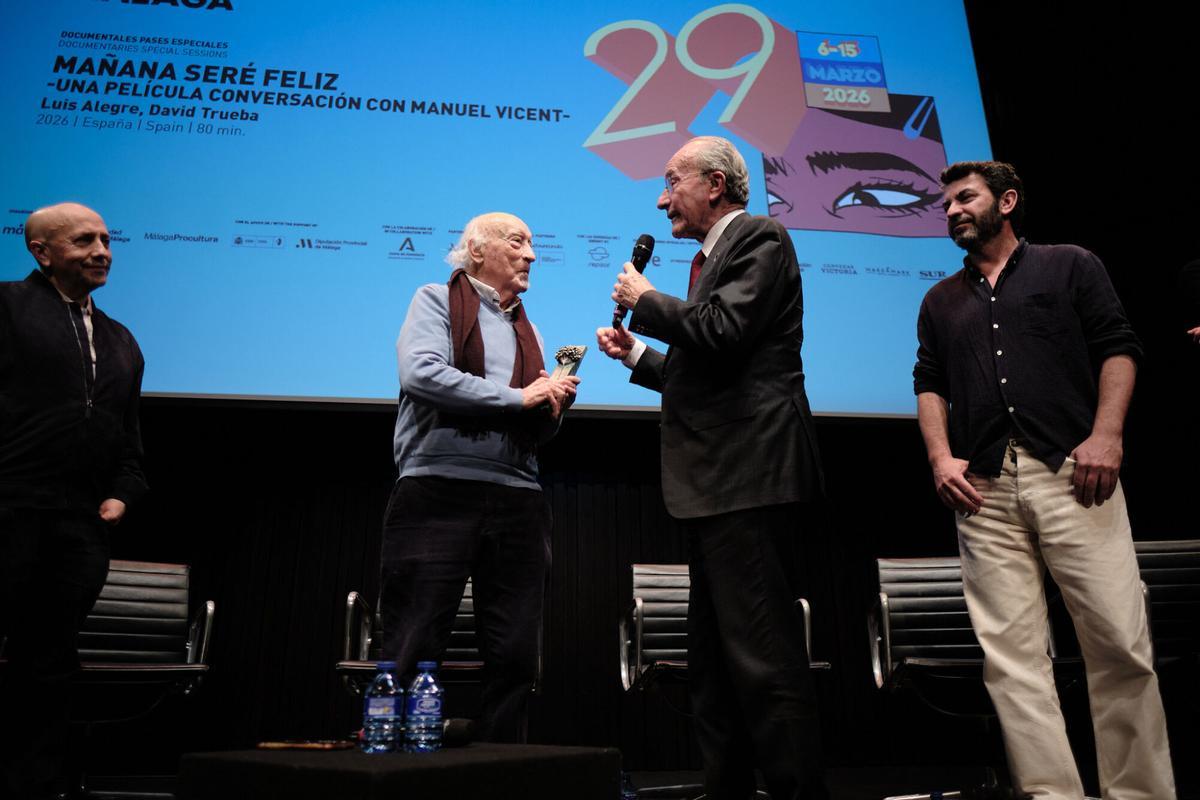 Presentación de la película 'Mañana seré feliz' con Manuel Vicent de Luis Alegre y David Trueb