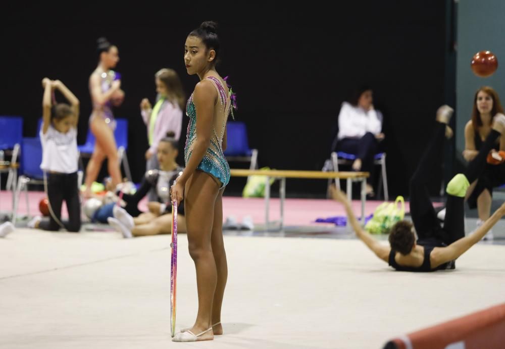 Torneo de gimnasia rítmica en el Corredoria Arena