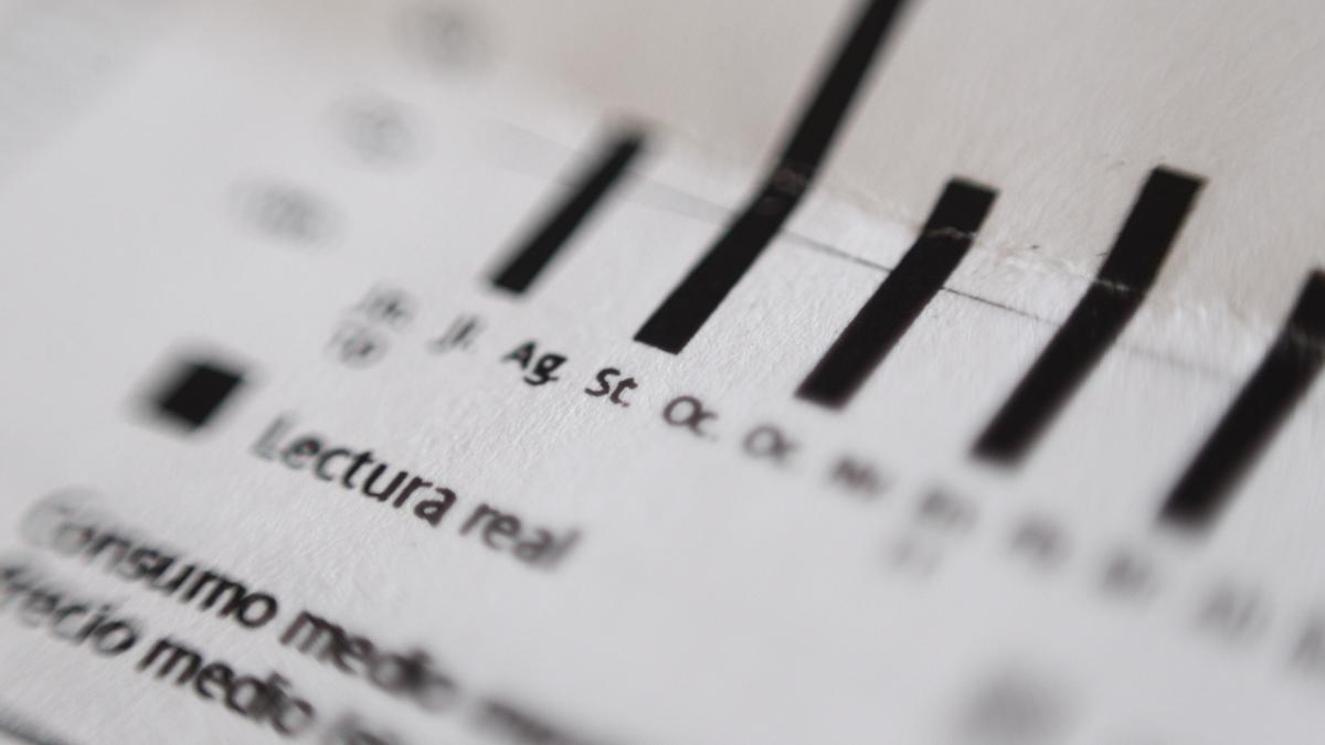 Archivo - Recursos de facturas de gas y luz (Iberdrola y Gas Natural)