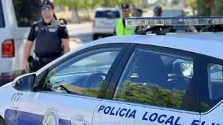 Da cabezazos y golpea con un palo a un hombre en Elche por mantener una relación con la misma mujer