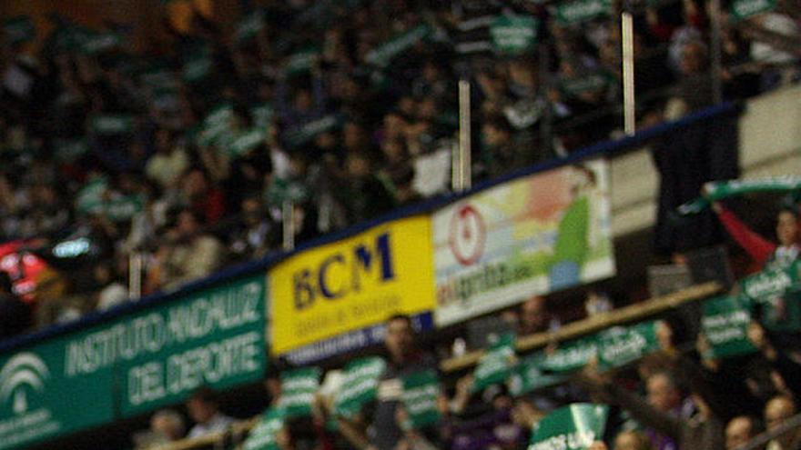 Apoyo. La afición debe dar hoy una nueva lección de civismo.