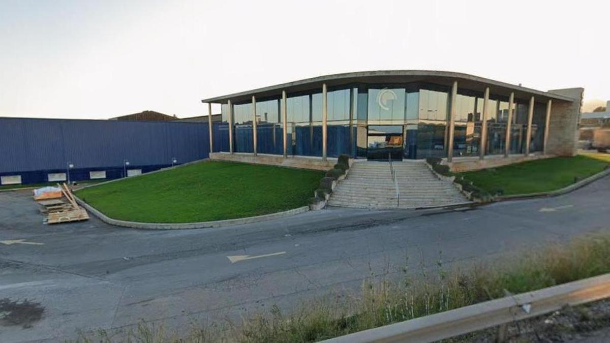 Fachada de la empresa en concurso.