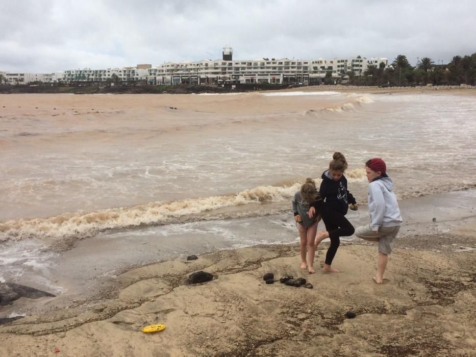 El temporal en distintos puntos de Lanzarote.