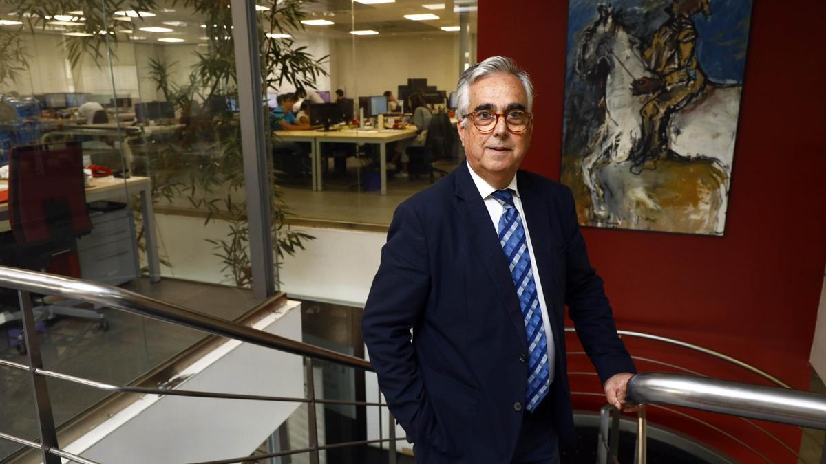 Juan Carlos Bandrés, director general y fundador del Grupo Lobe y presidente de la Confederación de Empresarios de la Construcción (CEAC), esta semana en la sede de la compañía en el polígono Cogullada.
