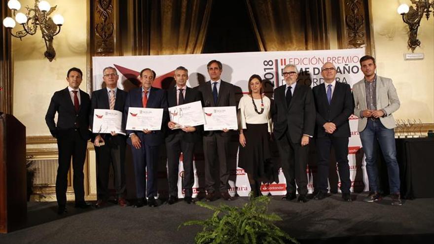 El Santander y la Cámara convocan los premios Pyme