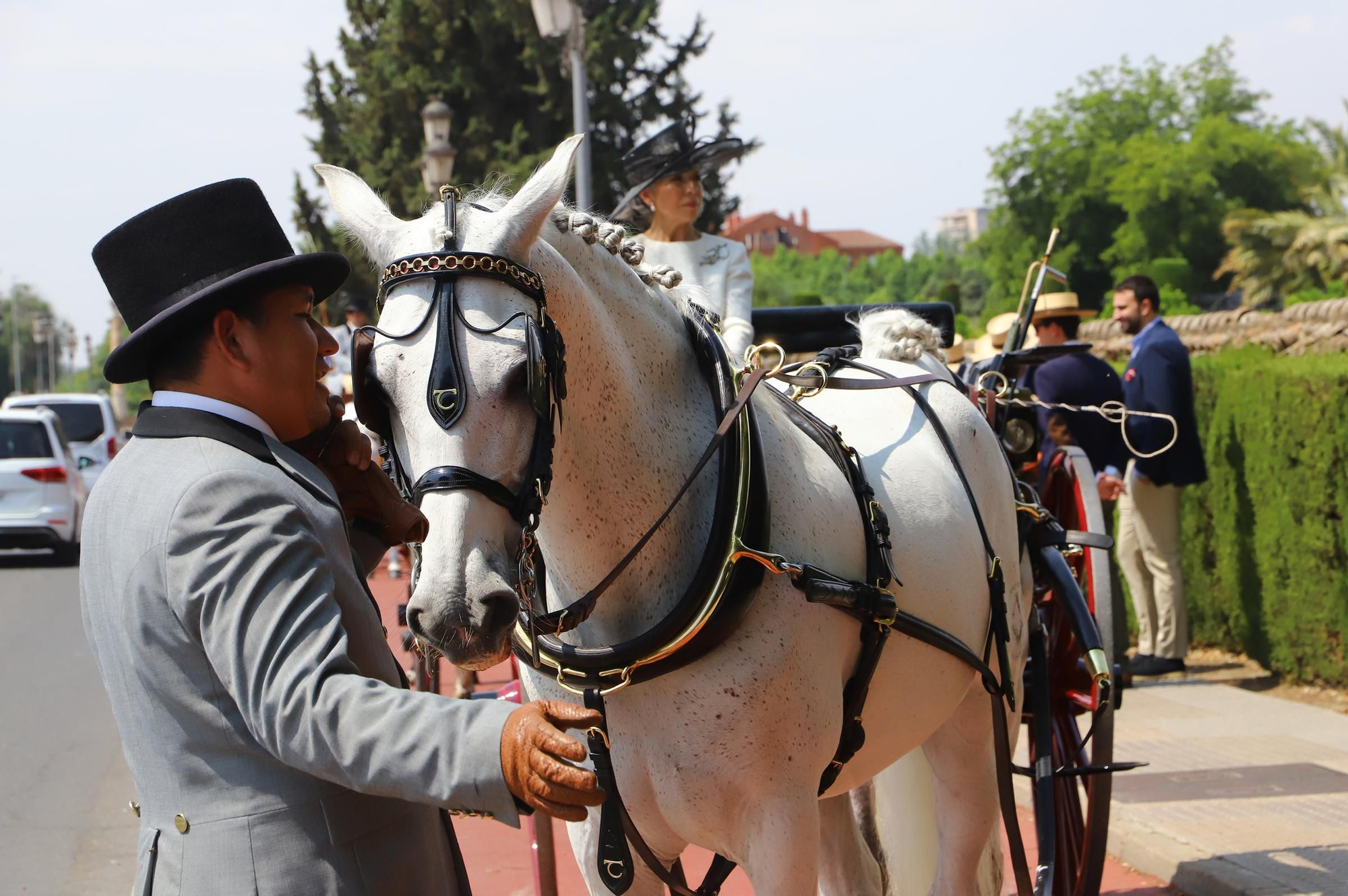 Carruajes y misa en honor de Nuestra Señora de la Salud