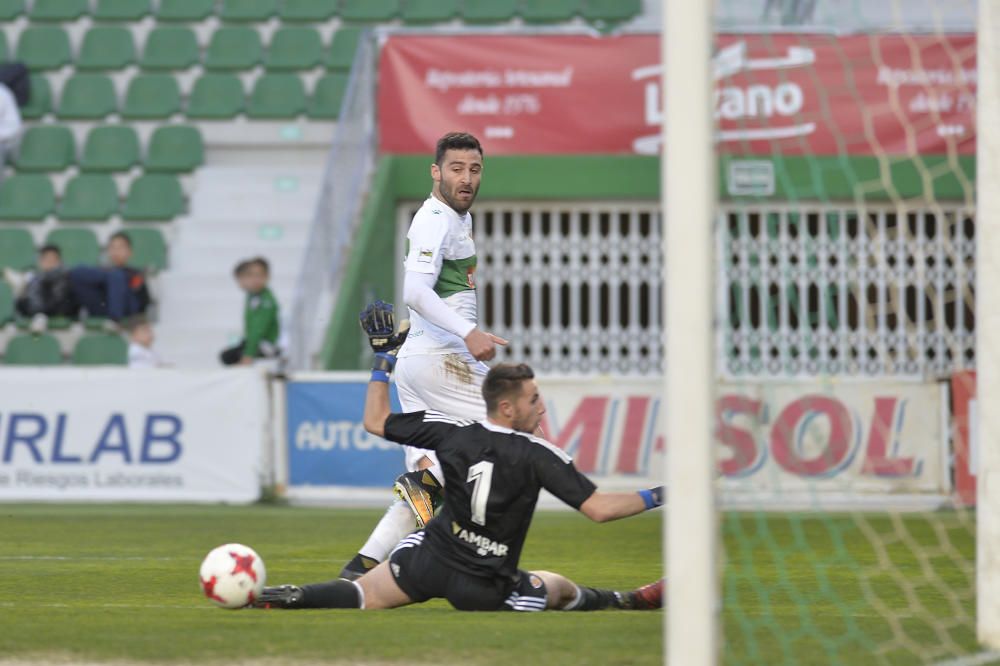 Las mejores imágenes del Elche CF - Deportivo Aragón