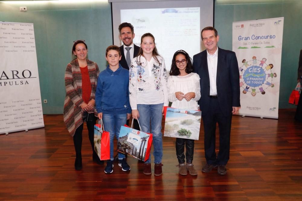 Los premiados del certamen 'Cíes, o paraíso de todos'