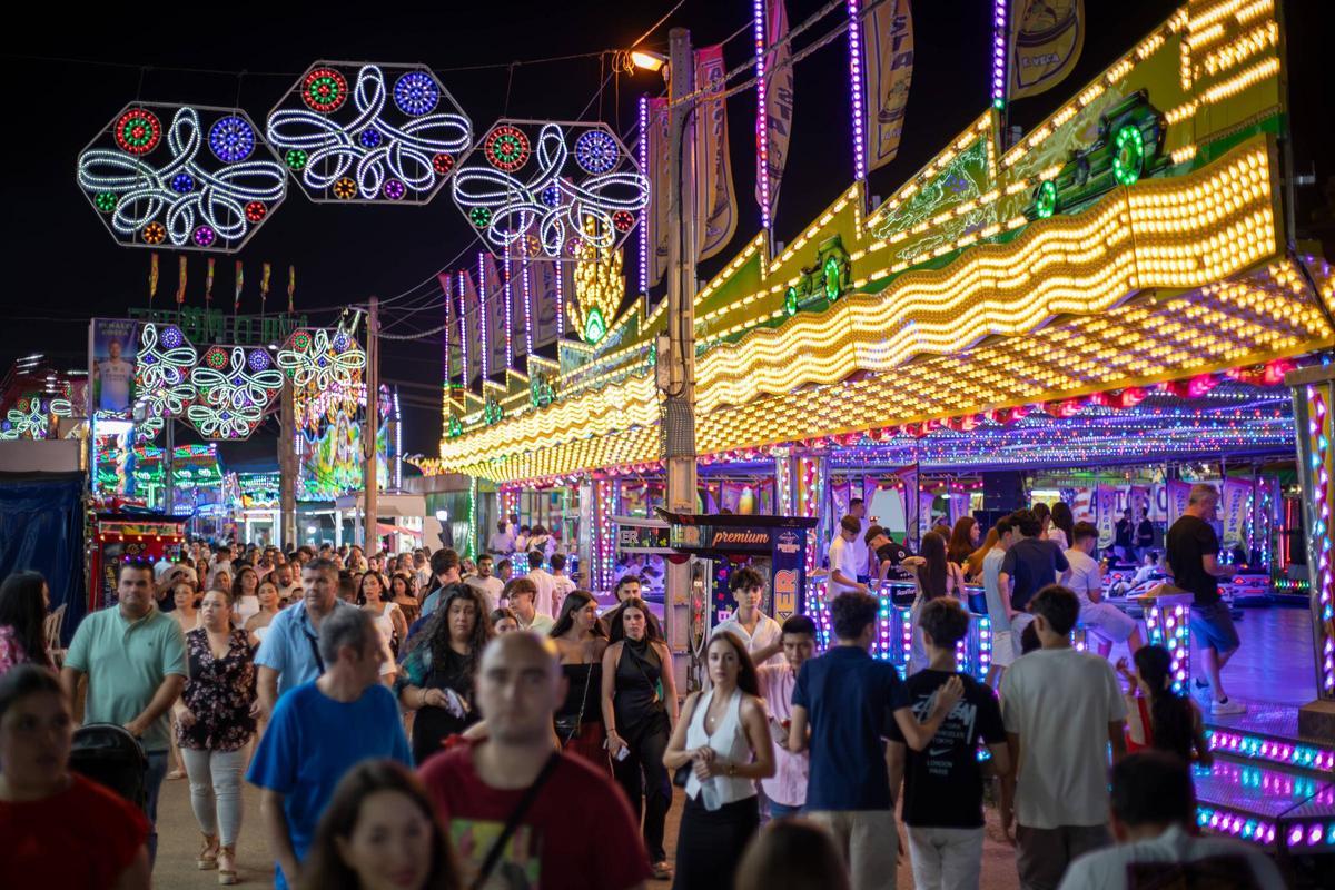 Fotogalería | Ambiente en la Feria de San Juan este sábado en Badajoz