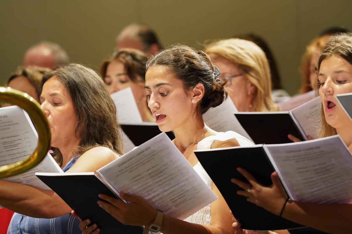 El ensayo del concierto participativo de la ROSS en imágenes