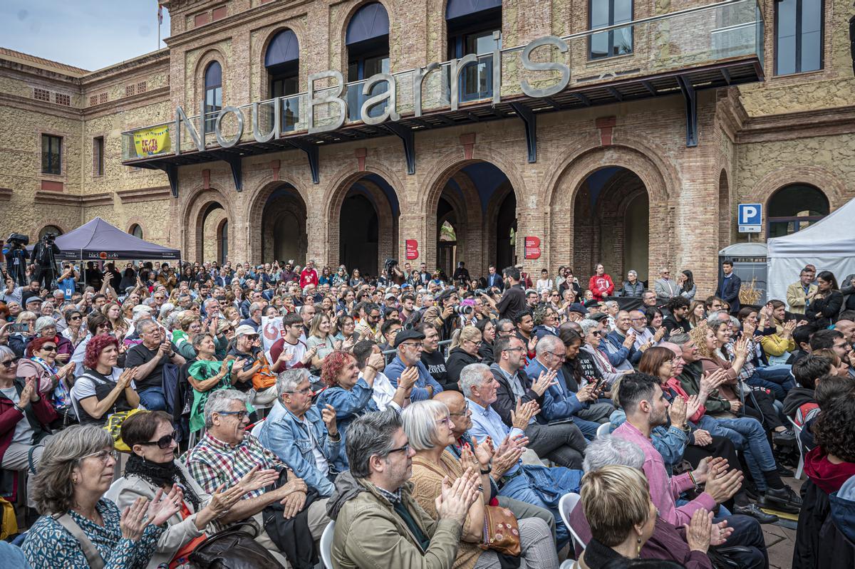 Acto electoral en Nou Barris de Ada Colau y Yolanda Díaz