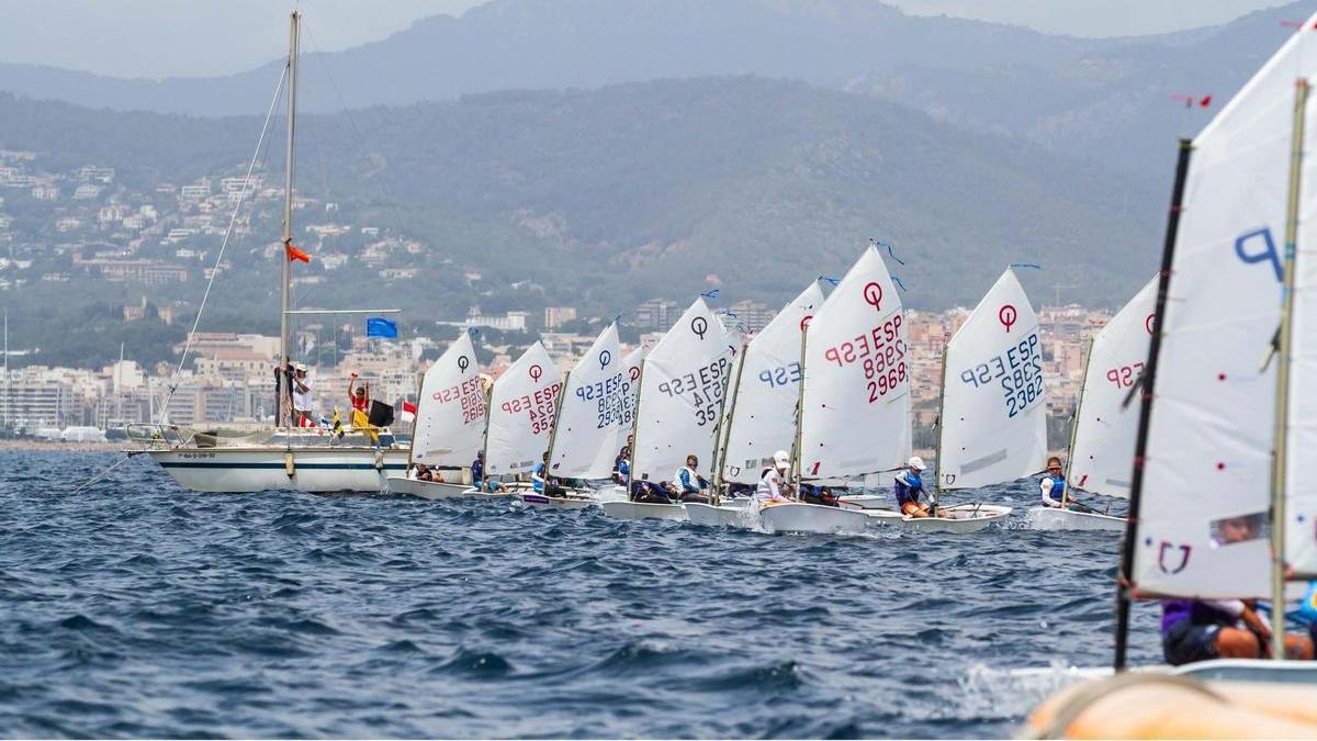 Cala Gamba se llena de velas para la XVII Setmana de Vela-Trofeu Duran