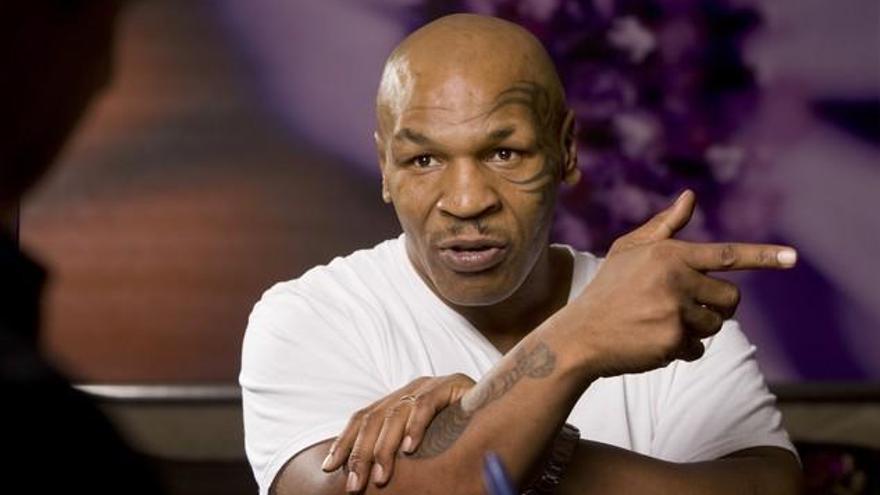 Mike Tyson confirma su vuelta al ring con fines benéficos