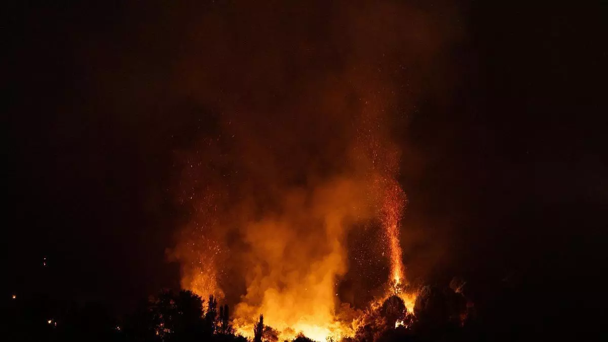 Una cámara graba el rápido avance del incendio en Madrid: tan solo 8 minutos para rodear una casa